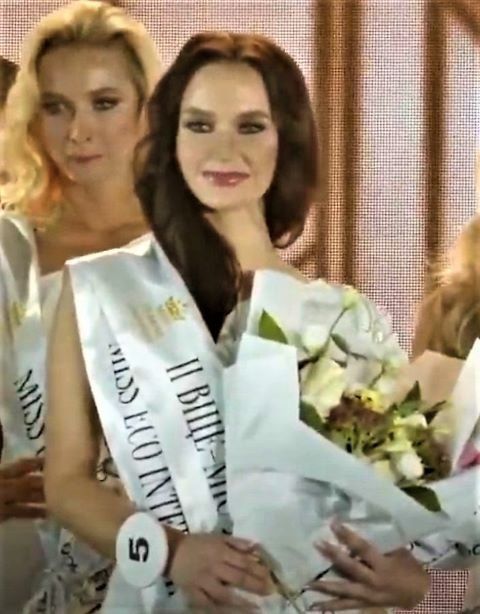 Девушка из Ужгорода в тройке самых красивых украинок на Мисс Украина Вселенная 2021 