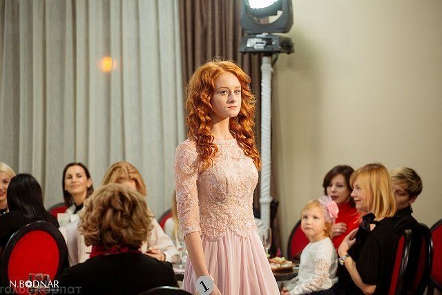 В Ужгороде проходит модный показ - "Ukraïnian Fashion Bazaar"