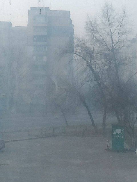  Киев накрыл густой смог и невыносимый запах гари: Что случилось