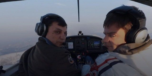 В Ивано-Франковской области разбился известный летчик Игорь Табанюк: его самолет упал на частный дом, вместе с ним погибли еще три человека 