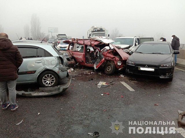 Жесткие, массовые ДТП: В трех авариях на выезде из Одессы погиб один человек, травмированы четверо