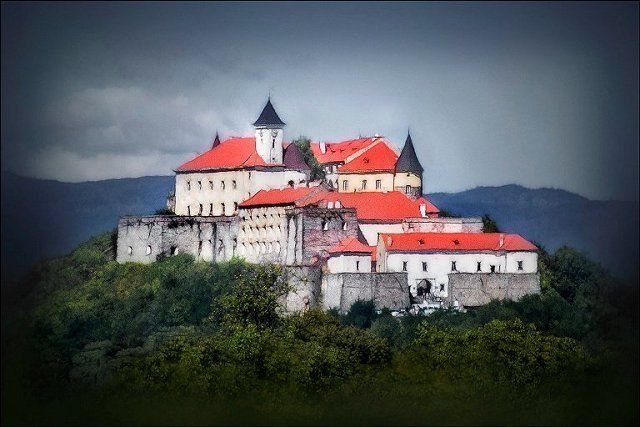 Мукачевский замок "Паланок" - особое мистическое место