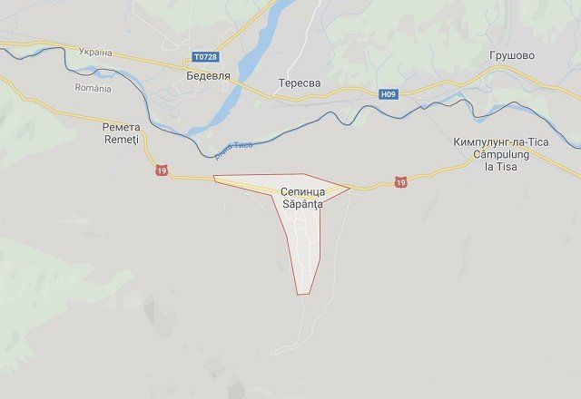 В соседней с Закарпатьем Румынии обнаружили потерпевший крушение вертолет с телом пилота