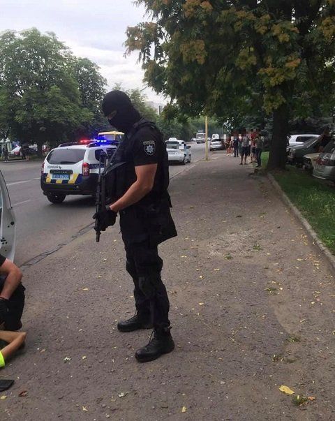 Задержание наркоторговца в Ужгороде: Полиция предоставила официальную информацию