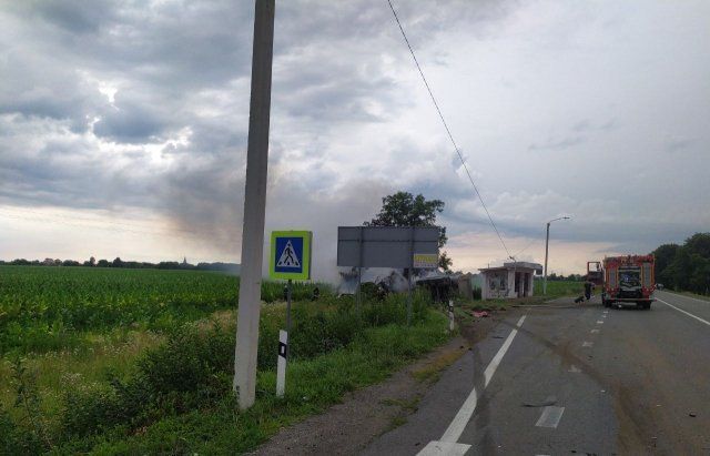 ДТП в Закарпатье: Трагическое столкновение фуры и иномарки на трассе Киев-Чоп