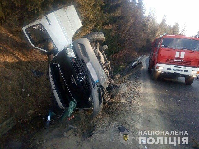 В результате аварии на трассе Киев-Чоп погибла закарпатка