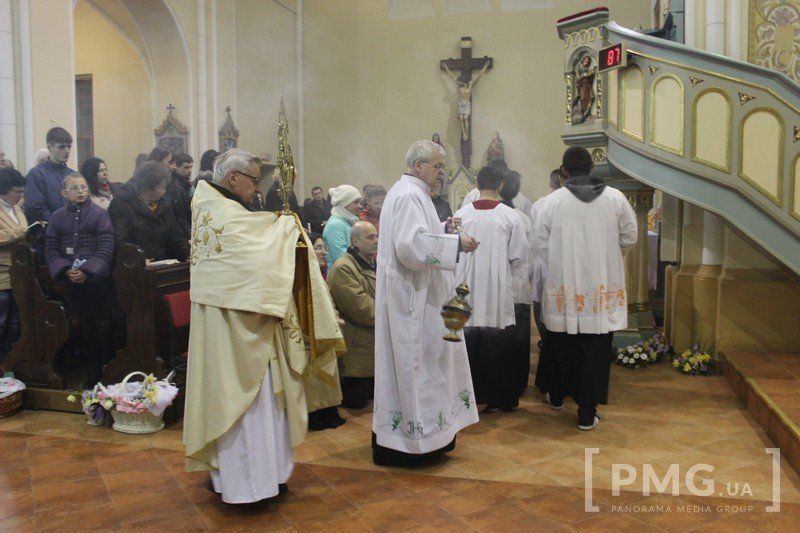 Праздничная месса в римо-католическом костеле святого Мартина