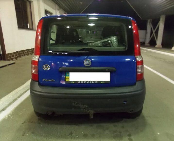 Закарпаття. На українсько-словацькому кордоні затримали викрадений у Польщі «Fiat»