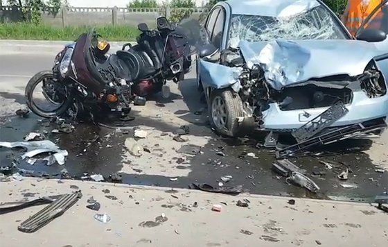 Смертельное ДТП на Закарпатье: в результате столкновения автомобиля и двух мотоциклистов, есть жертвы