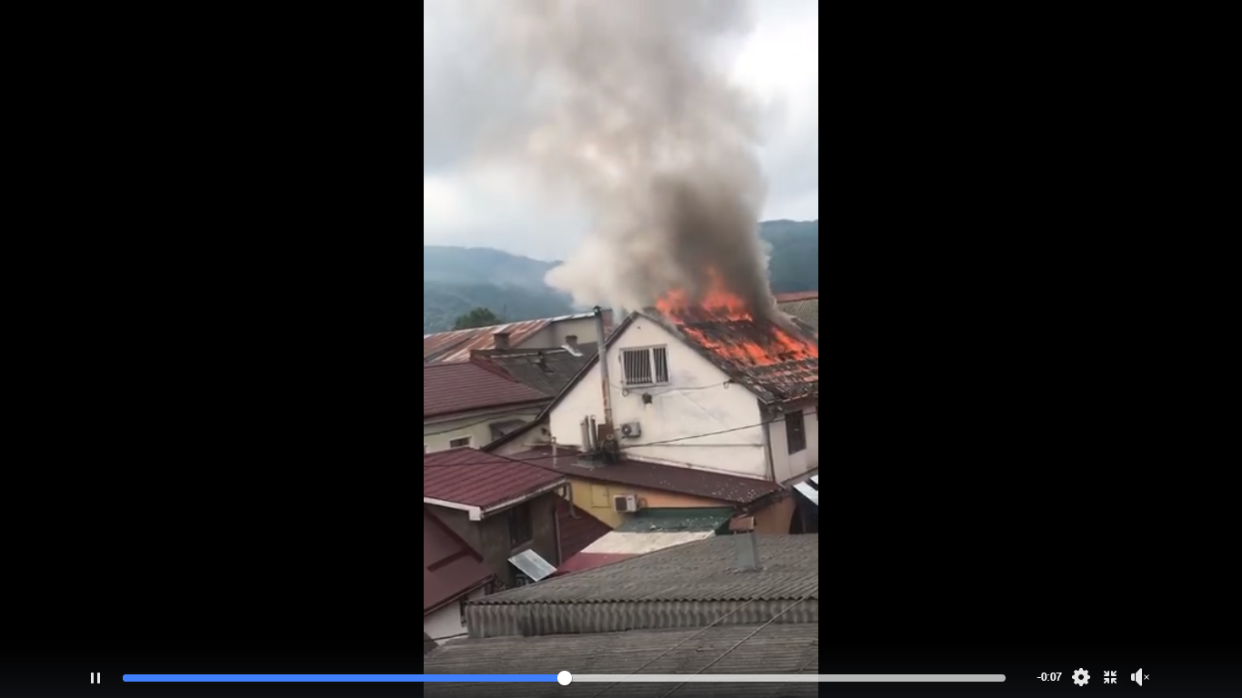В Закарпатье горит ресторан - соцсети