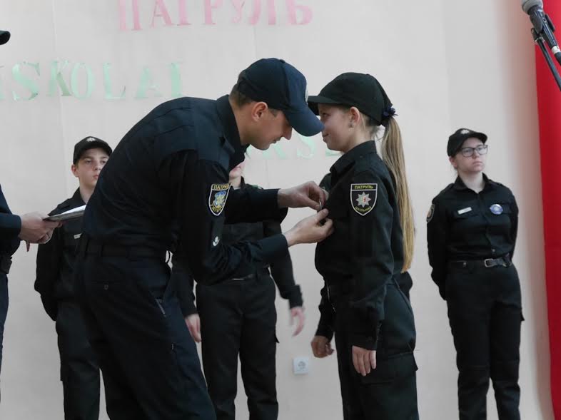 Юні поліцейські склали присягу в Ужгороді