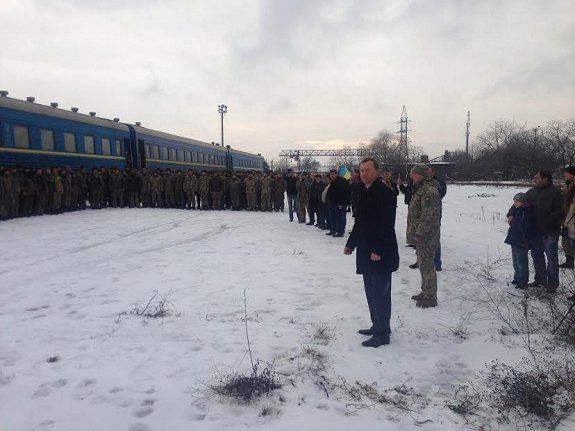 В Ужгород вернулся с зоны АТО 15 отдельный батальон