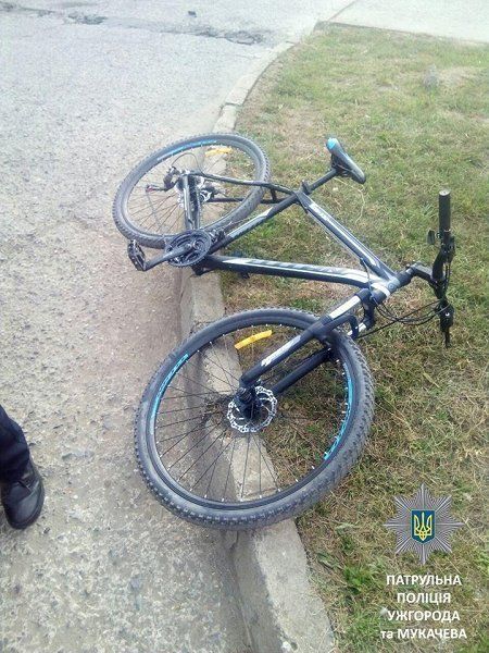 В Ужгороде патрульные обнаружили у вора велосипеда наркотические вещества