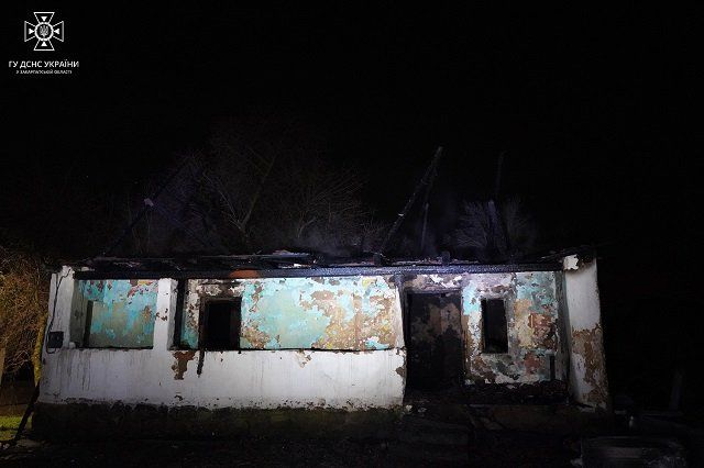 В Закарпатье парень спас из огня 5 детей, 4 человека погибли