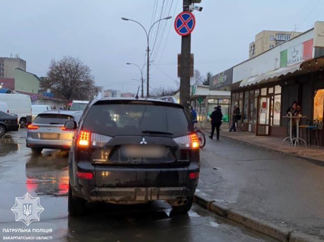 13 водителям не фартануло на одной из улиц Ужгорода