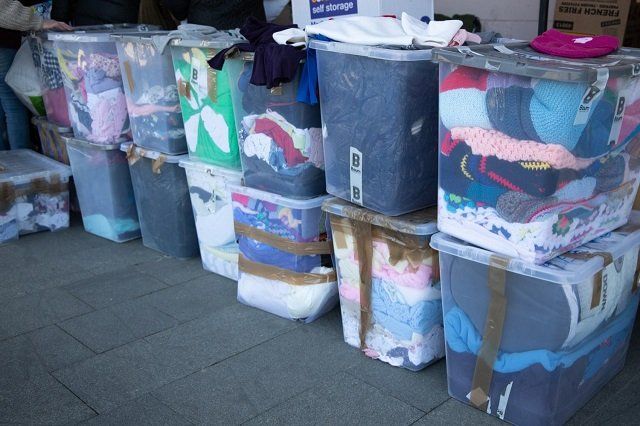 Одежда, игрушки, постельное: где в Ужгороде переселенцам искать необходимое