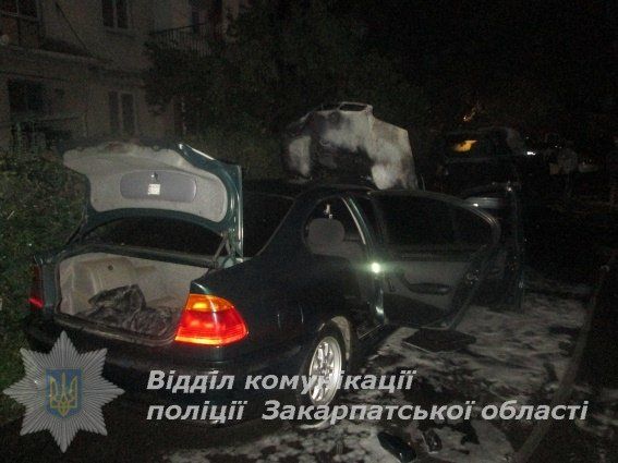 Ночью в Мукачево горели две "BMW"