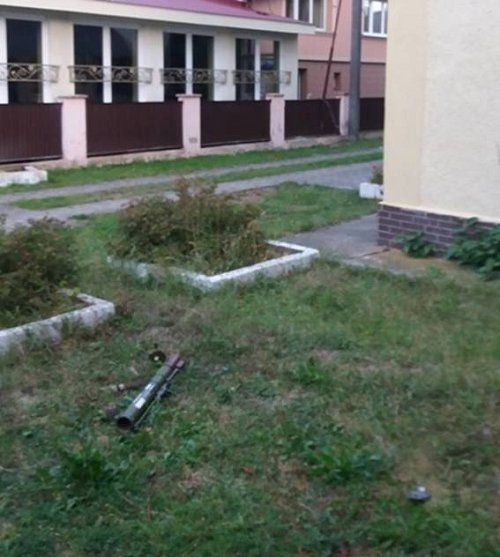 В Закарпатье неизвестные из РПГ обстреляли ресторан