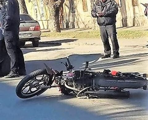 ДТП в Закарпатье: Не разминулись такси с мотоциклом
