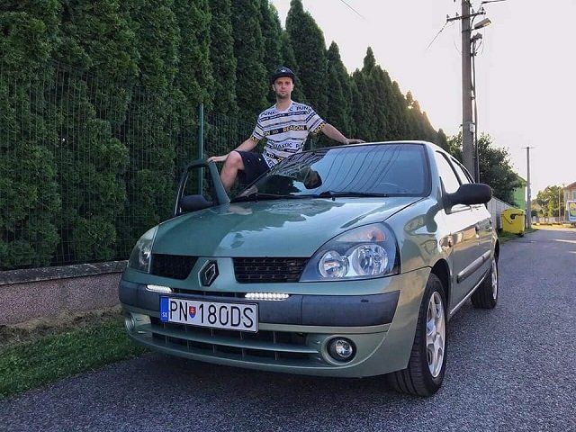 В Словакии тело пропавшего без вести украинца обнаружили в затонувшем авто