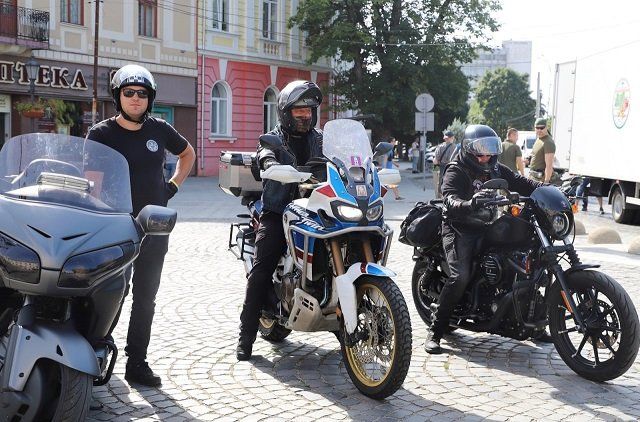 Из Ужгорода на мотопробег Единства выехали байкеры всей Украины