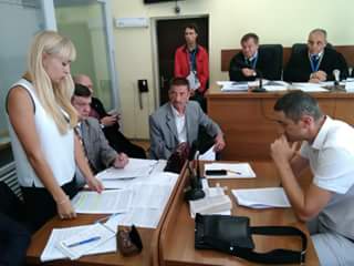 Поєдинок у суді між Закарпатською прокуратурою та п’ятьма адвокатами