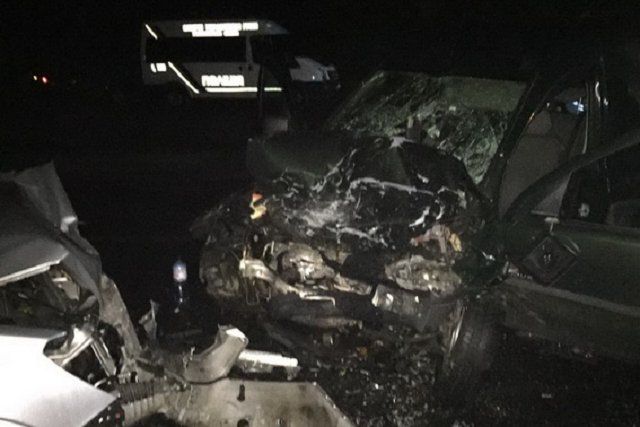 В Закарпатье столкнулись два "Опеля": Погиб водитель, женщина в реанимации