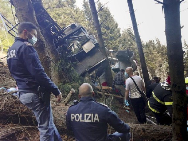 23 мая в Италии произошла смертельная авария на канатной дороге «Stresa-Mottarone». 