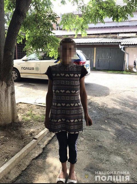 Жительница Закарпатья обокрала предприятие, а украденное спрятала у себя дома в шкафу