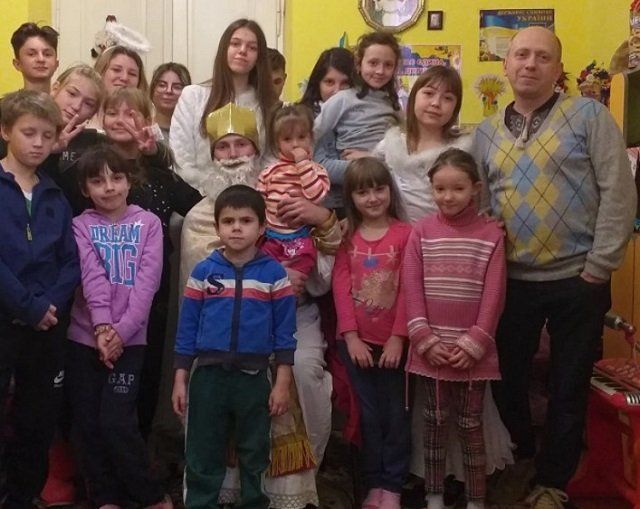 147 эпизодов: Во Львове будут судить организатора детских лагерей за изнасилование девочек 11−14 лет