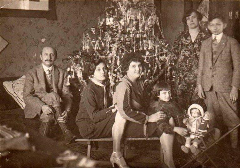 Мирон Стрипський із сім’єю