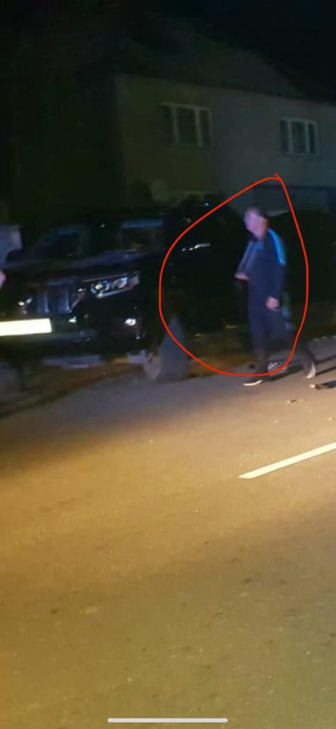 На Закарпатті вручили низку підозр новоспеченому депутату, який розтрощив чужу автівку побив її власника