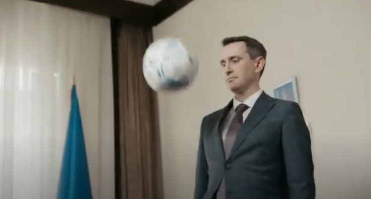 Главный санврач Украины рекомендует украинцам "поиграть с мячом"!
