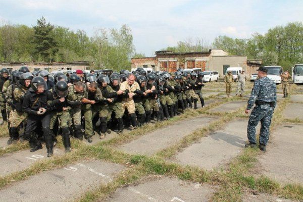 В Закарпатье полицейские провели тактико-специальные учения