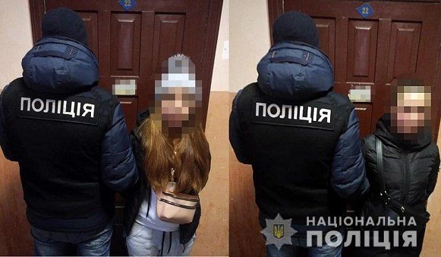 Работают группой: 5 налётчиц-грабительниц из Закарпатья задержали в Киеве
