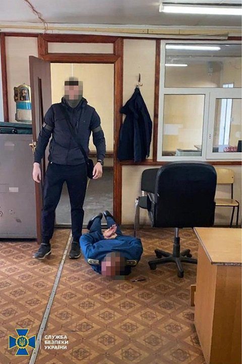  СБУ разоблачила начальника одного из отделов Госпогранслужбы Украины на взяточничестве.
