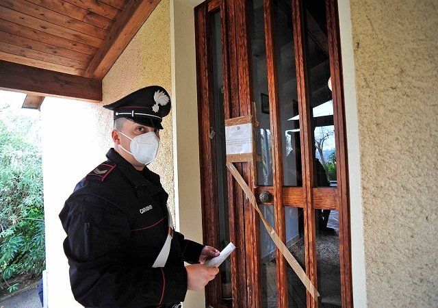 Жуткая смерть: В Италии на Рождество украинку убил ножом в сердце 80-летний муж