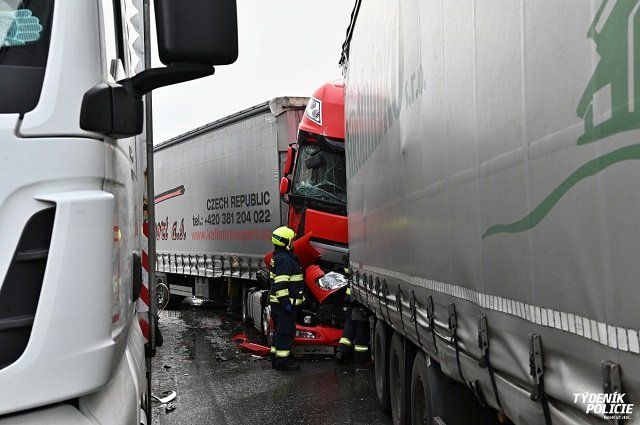 В Чехии произошло ДТП с почти 40 автомобилями