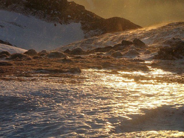 Горы в Закарпатье радуют сердце и глаза: В сети опубликовали снимки горы Поп Иван
