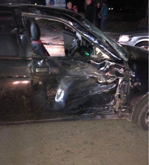 Жесткая авария в Закарпатье: Байкера размазало об дверь автомобиля