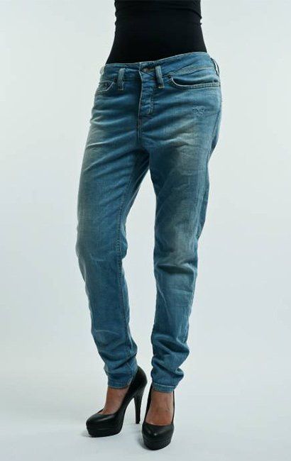 безформні джинси