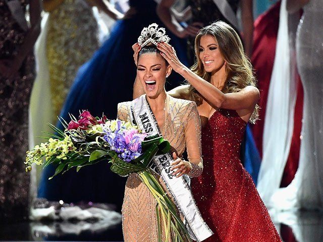 На конкурсе «Мисс Вселенная 2017» победила представительница ЮАР