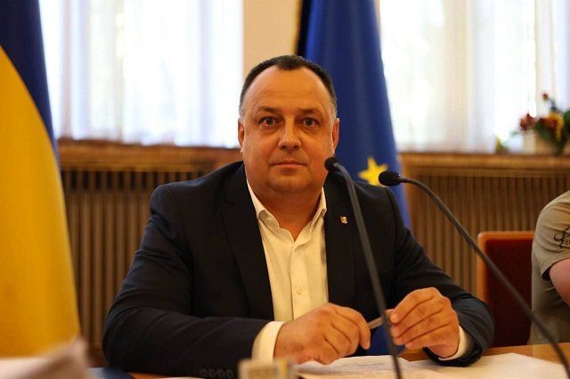 Председатель Закарпатского облсовета Владимир Чубирко подал в отставку