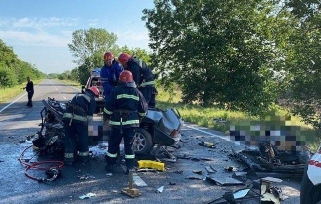 Смертельное ДТП в Одесской области: 6 человек погибло, 3 госпитализированы