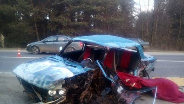 Смертельное ДТП во Львовской области: один погиб еще четыре человека в больнице