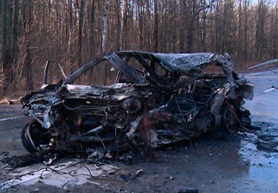 "пекло" на трасі Київ-Чоп - водій заживо згорів у власній машині