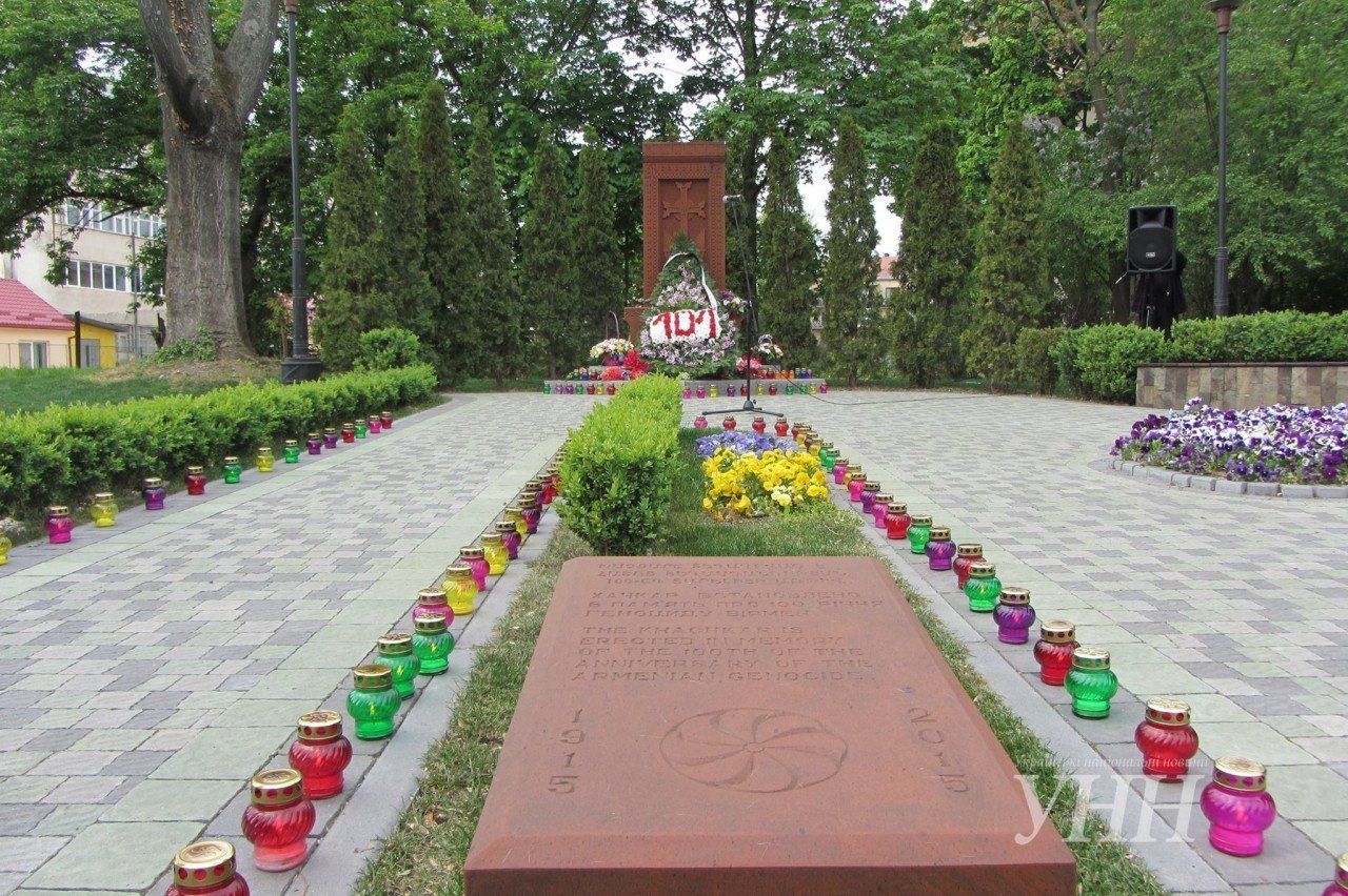 16 мая 2015 года установили памятный знак "Хачкар"
