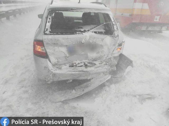 В Словакии из-за непогоды в ДТП попали 30 авто