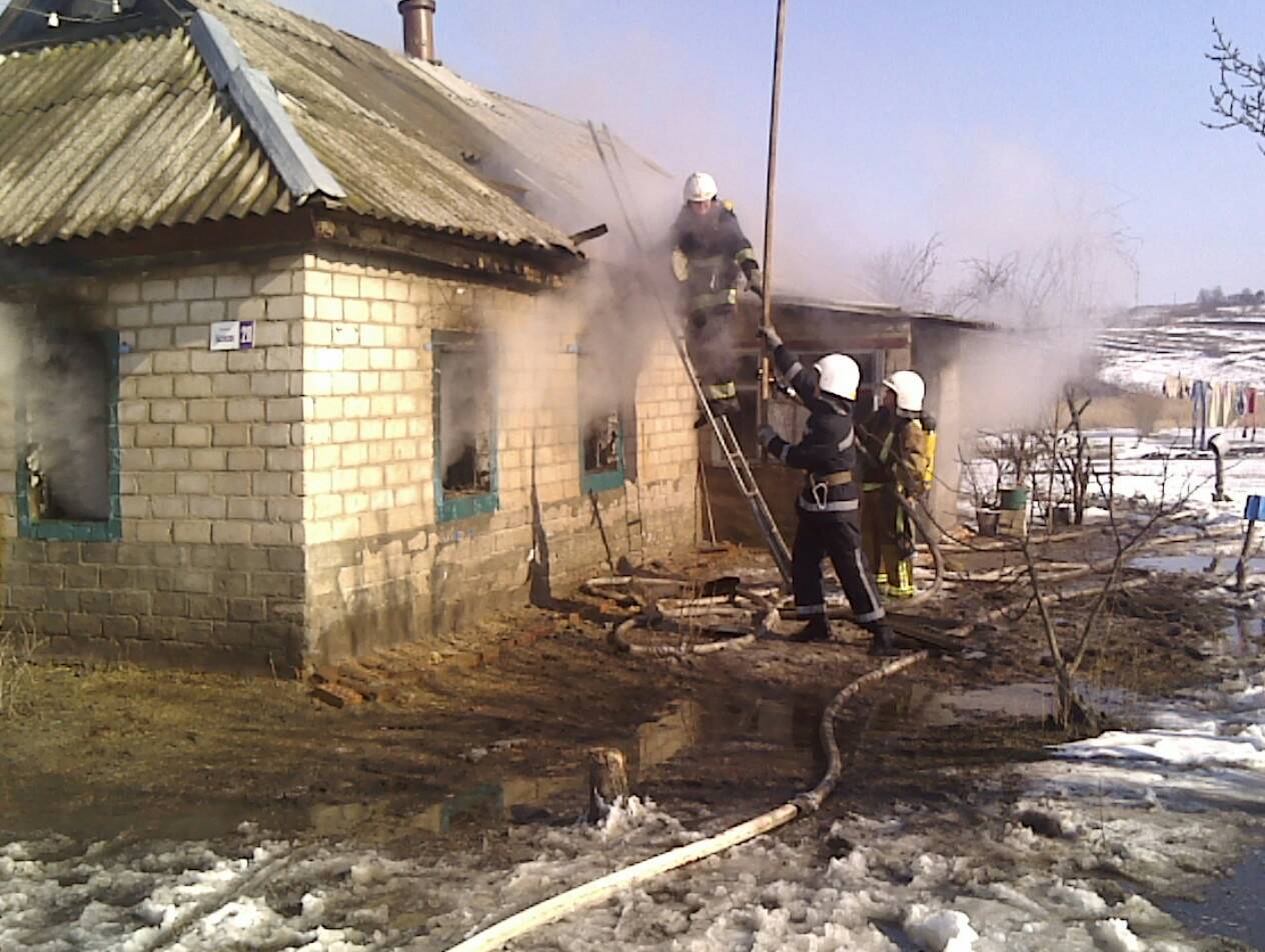 В Кировоградской области в доме сгорело трое детей