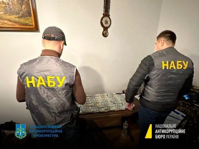 Появились официальные детали дела задержанного замминистра развития инфраструктуры Украины